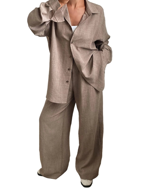 Look décontracté avec Ensemble Deux Pièces en Denim imité, coupe ample et fluide pour un confort estival tout en élégance.