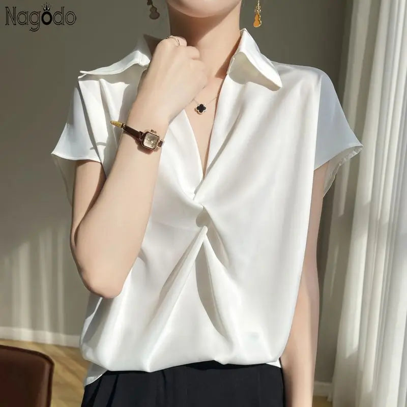 Chemisier ample en satin de soie - Boutique ÉclatsChic