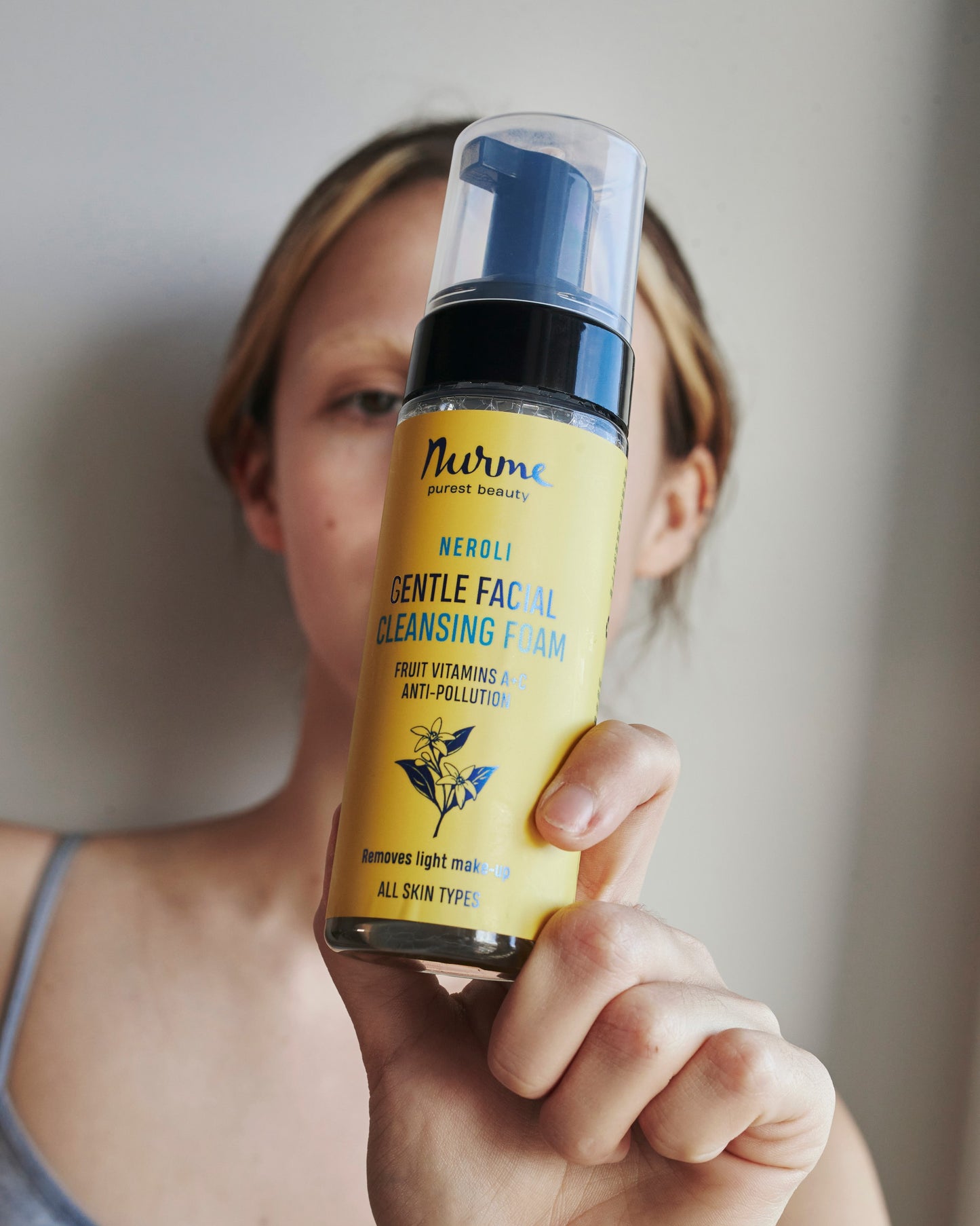 Crème-Mousse Nettoyante Néroli 200ml - Boutique ÉclatsChic